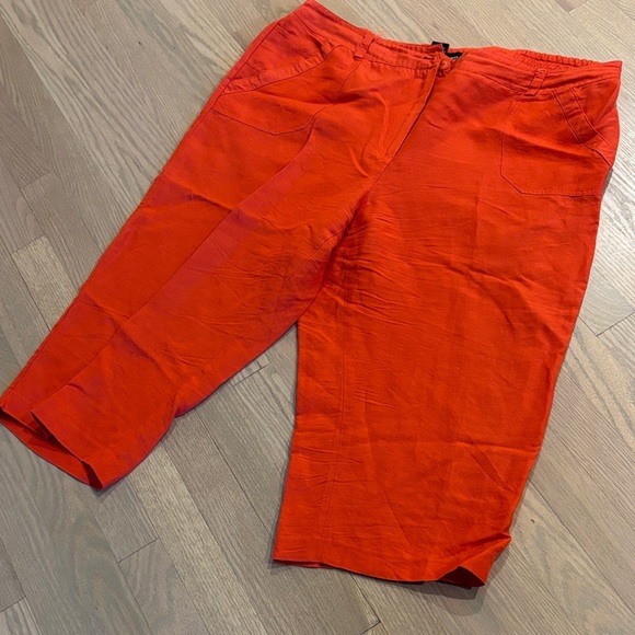 Larry Levine Woman Bright Orange Cropped Pants Capris 18W Plus - Picture 1 of 9